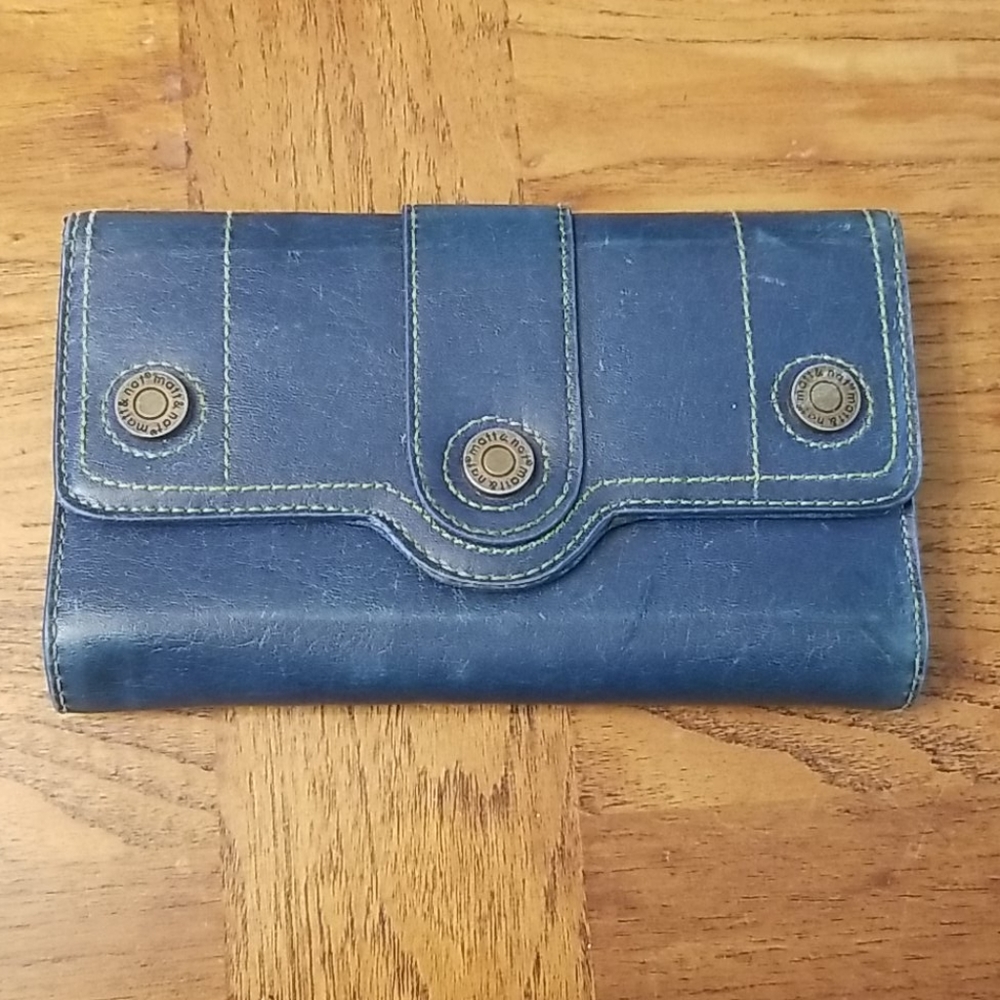 Matt & Nat wallet